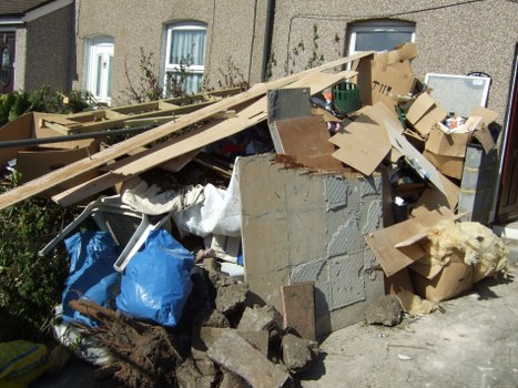 Local Furniture Removal Services in Whitechapel
